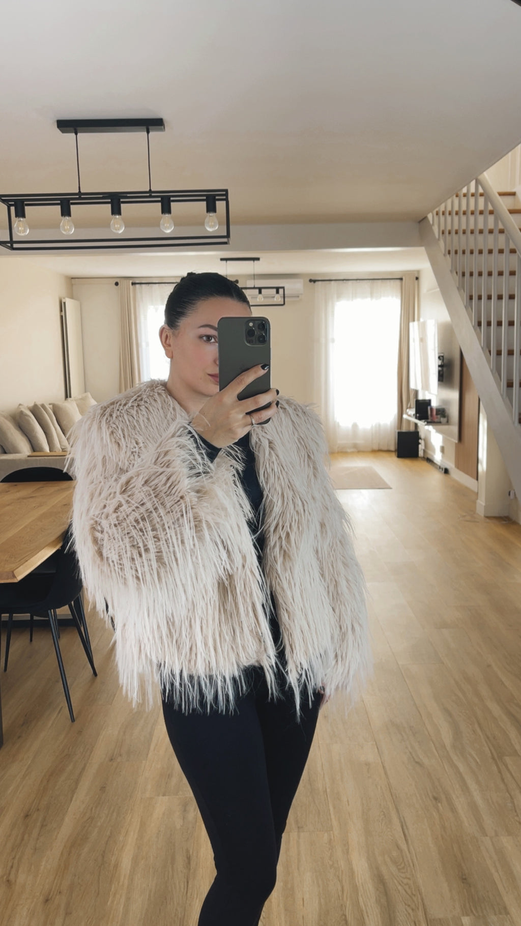 Veste fausse fourrure ultra tendance