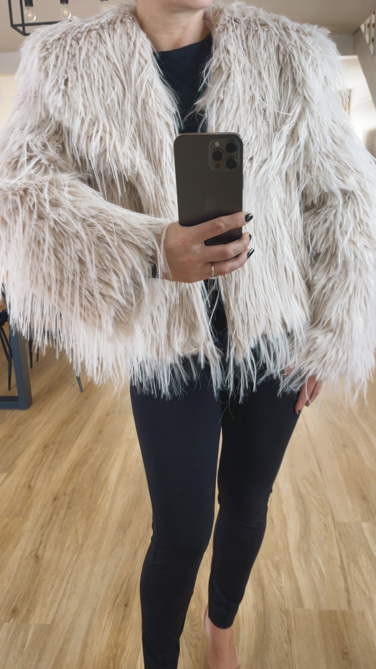 Veste fausse fourrure ultra tendance