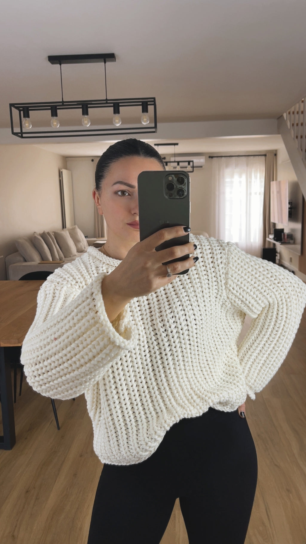 Pull en maille texturée vert avec sequins brillants