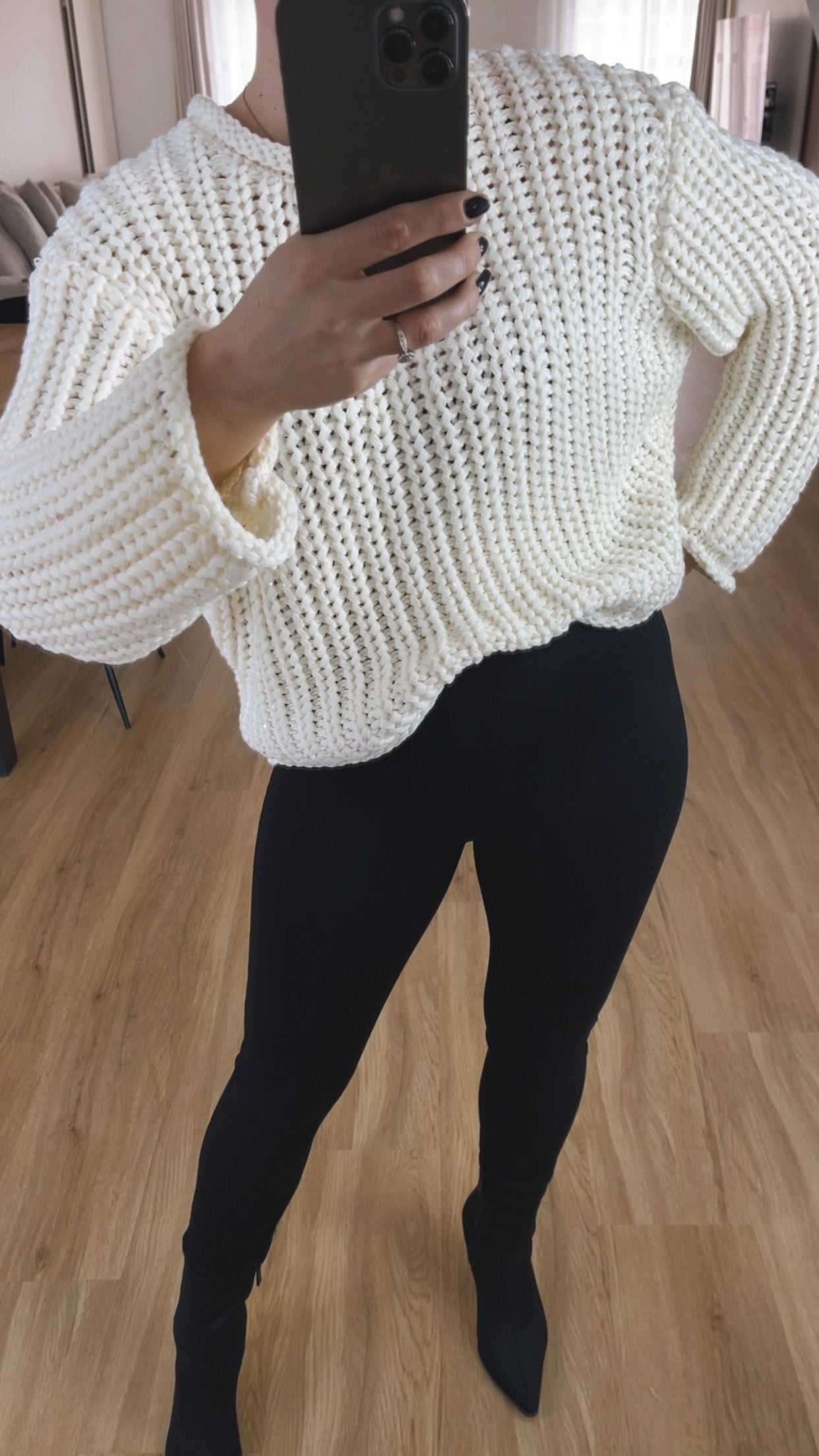 Pull en maille texturée vert avec sequins brillants